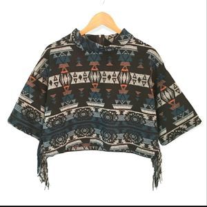 Romeo & Juliet Couture Mock Turtleneck Cropped Poncho Boho Size Medium